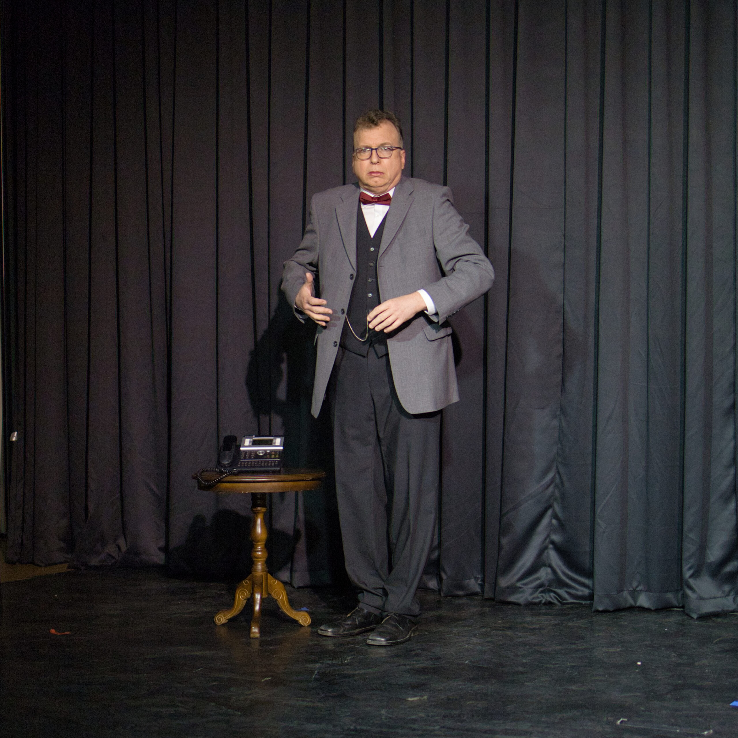 Carter ist verwirrt...wo klingelt es?